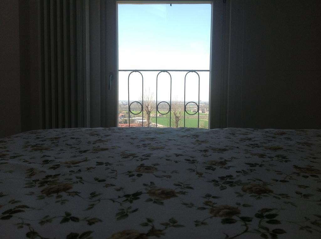Casa Selene Rocchi Villa Savignano sul Panaro Rom bilde